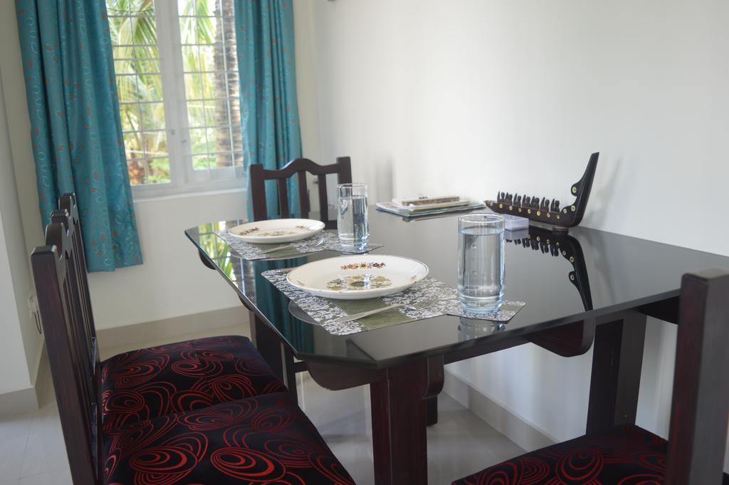 The Pod Cochin Homestay Kochi Exterior photo