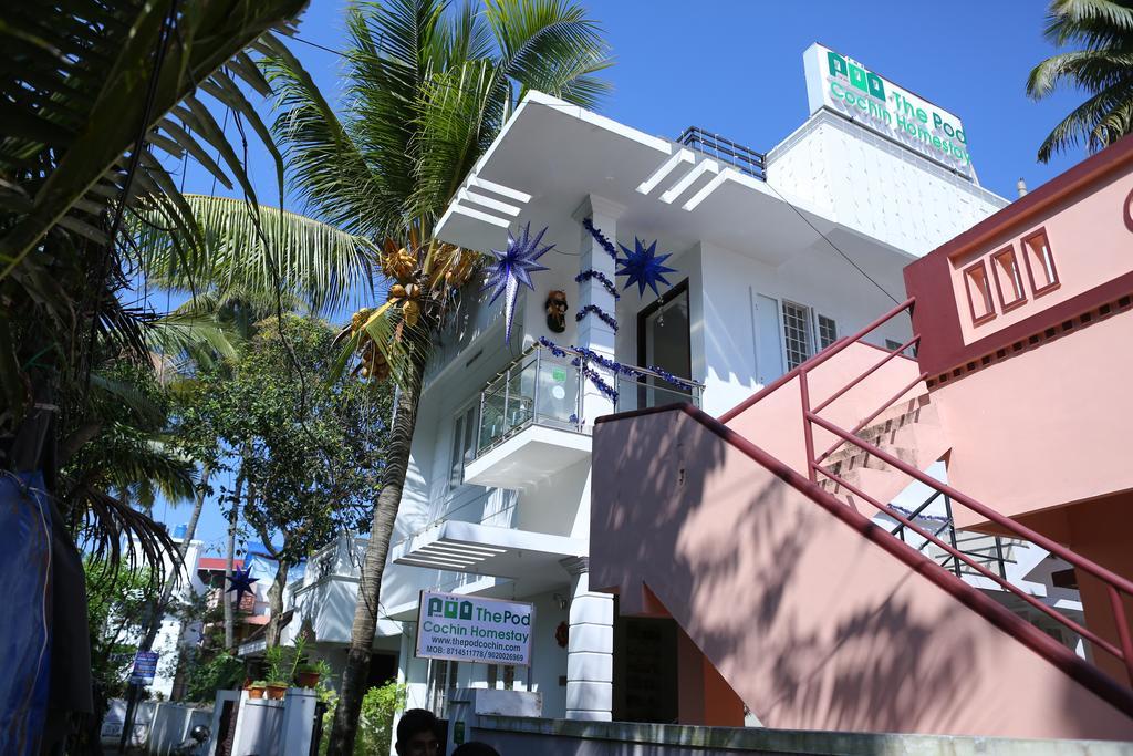 The Pod Cochin Homestay Kochi Exterior photo