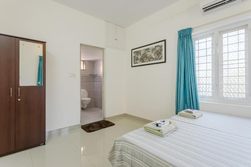 The Pod Cochin Homestay Kochi Exterior photo